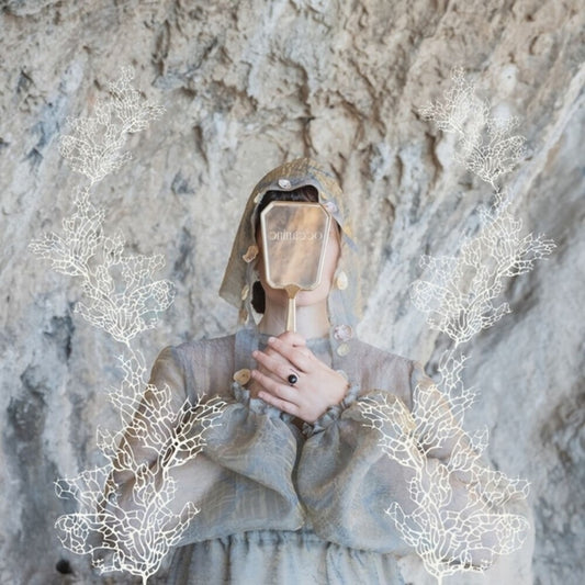 the album cover for Jolanda Moletta - Oceanine